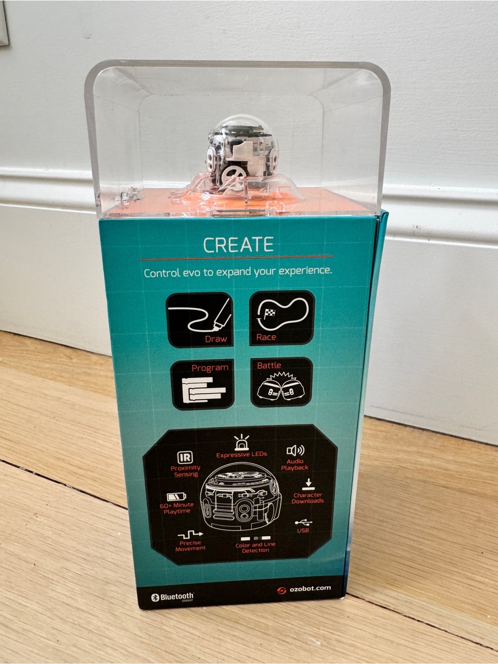 Ozobot Evo Coding Robot STEM Educational Toy Bluetooth Complete in Box - Picture 4 of 7